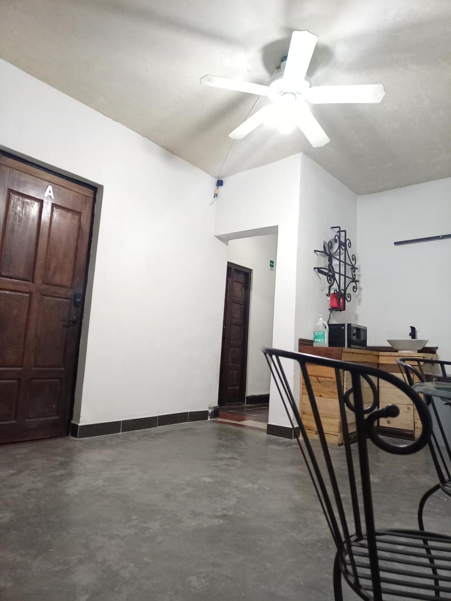 Dgm Lofts Mty Mn 960 F Centro Cerca De Todo Appartement Monterrey Buitenkant foto